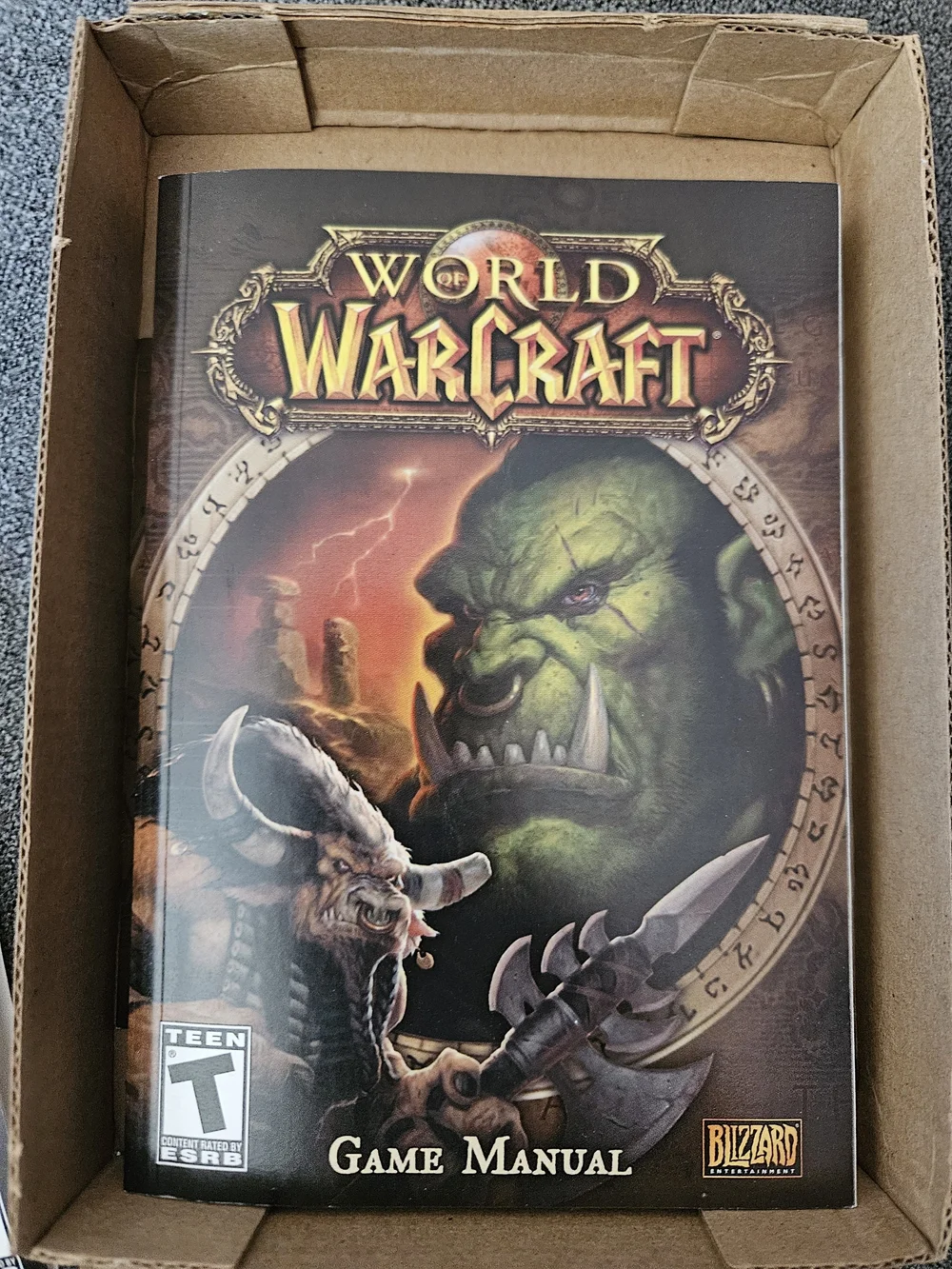 Vintage 2004 World of Warcraft PC Big Box (Incomplete - 1 Disc + Manual Only)